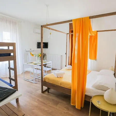 Le Stanze Di Brando E Nico Bed and Breakfast Tricase