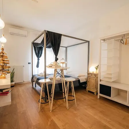 Le Stanze Di Brando E Nico Bed and Breakfast Tricase
