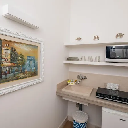 Le Stanze Di Brando E Nico