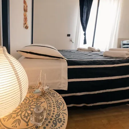 Le Stanze Di Brando E Nico 3* Tricase