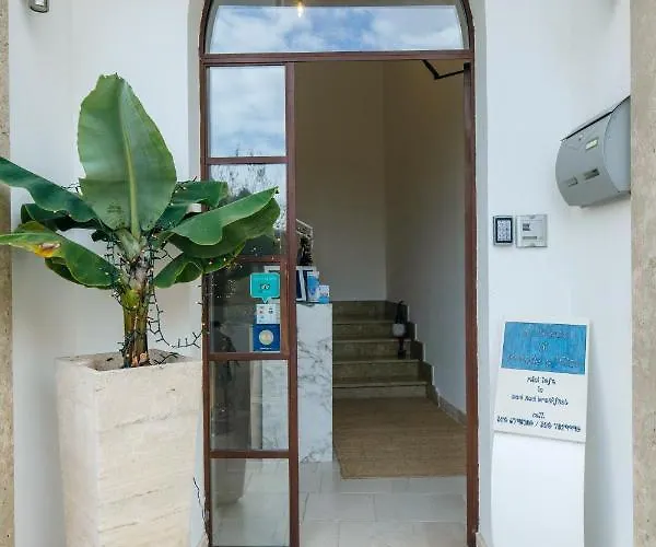 Le Stanze Di Brando E Nico Bed & Breakfast