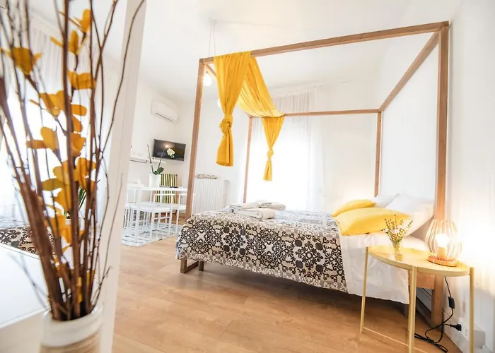 Le Stanze Di Brando E Nico Bed & Breakfast